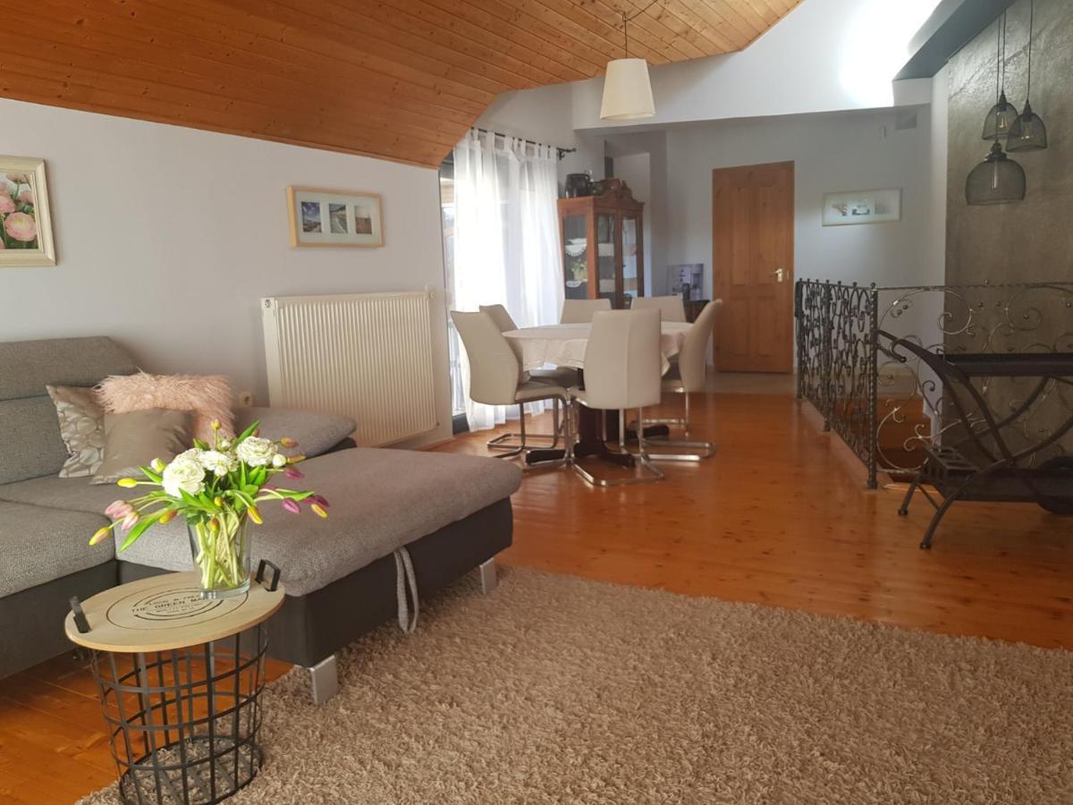 Mediterran Apartman 페치 외부 사진