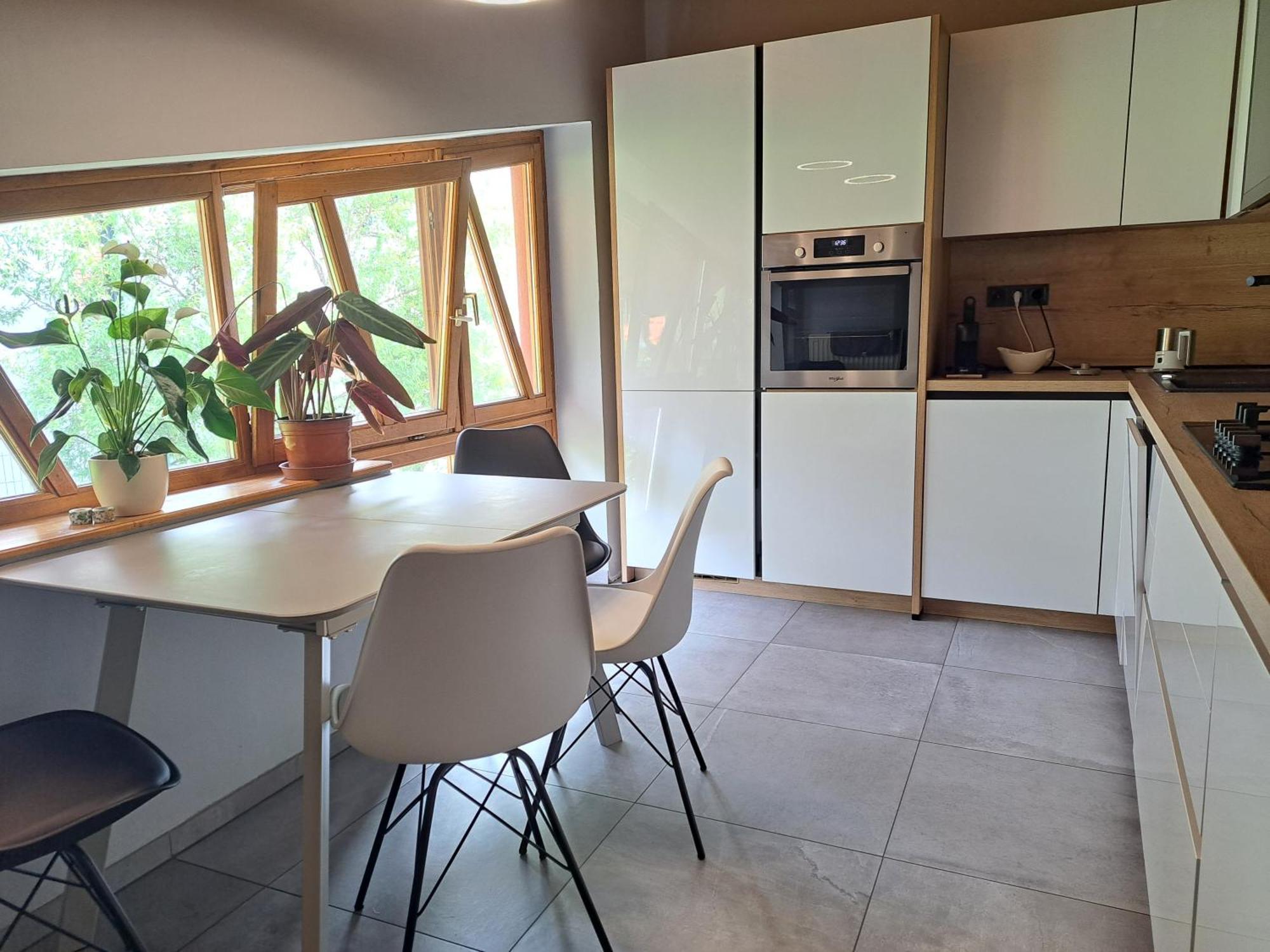 Mediterran Apartman 페치 외부 사진